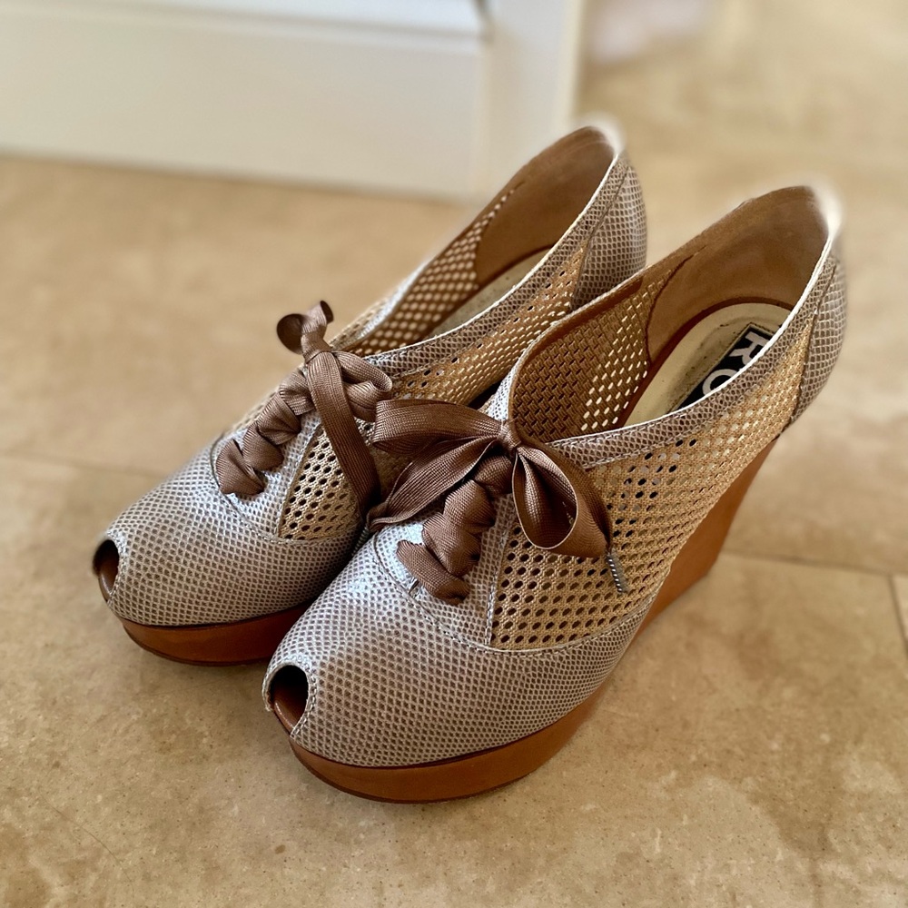Simone Rocha neutral platform pumps - size 7